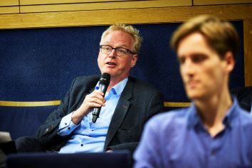 Jon Danielsson in audience at Andrea Enria question, asking a question