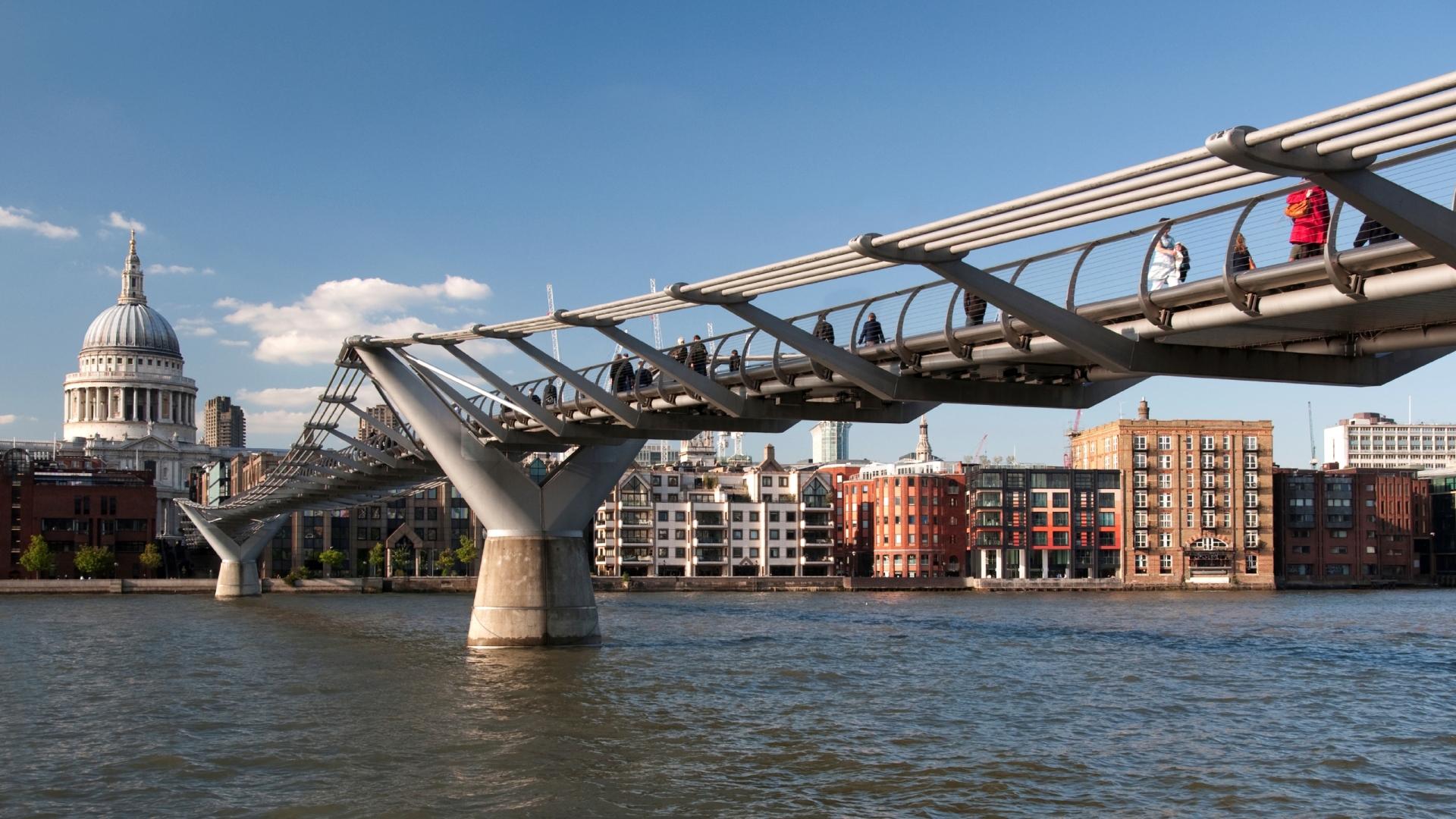 Millennium Bridge